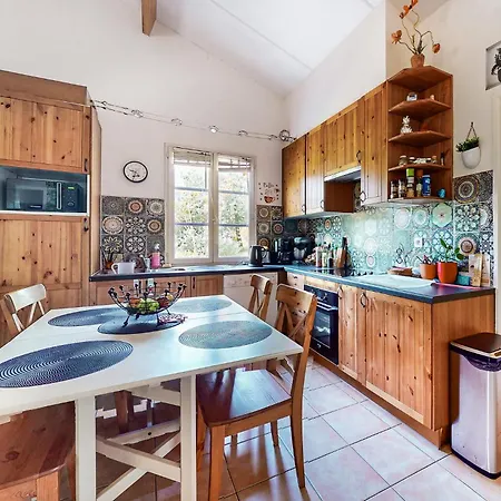 3 Bedroom Stunning In * Brossac